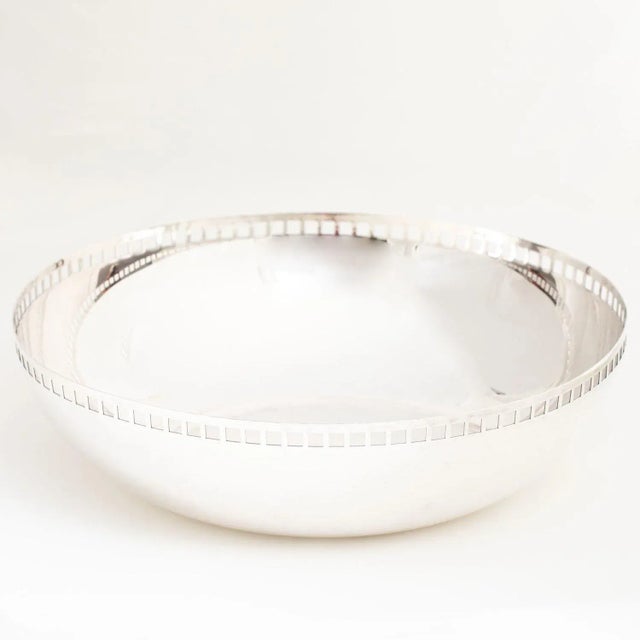 Richard Meier Swid Powell Meier King Richard Bowl - Large (C. 1984) Featured in JFK Jr. And Carolyn Bessette's Tribeca Loft in FX's 'Love Story' For Sale - Image 4 of 4