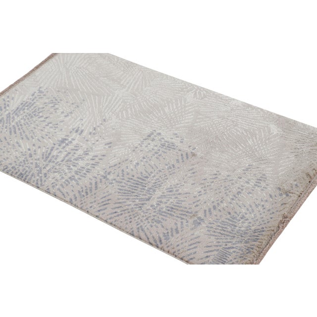 Rug & Kilim Rug & Kilim’s Modern Abstract Rug in Beige and Gray For Sale - Image 4 of 8