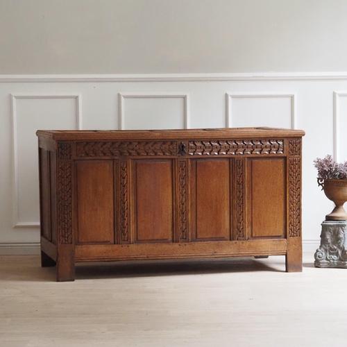This elaborately crafted oak chest dates from around 1880 and displays a handcrafted, historicist design language with...
