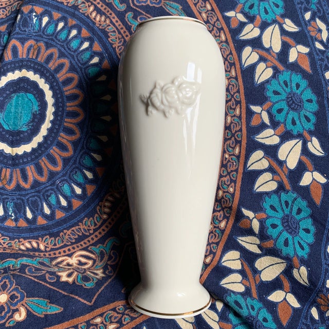 1980s 1980s Lenox Porcelain Rosebud Collection Vase For Sale - Image 5 of 13