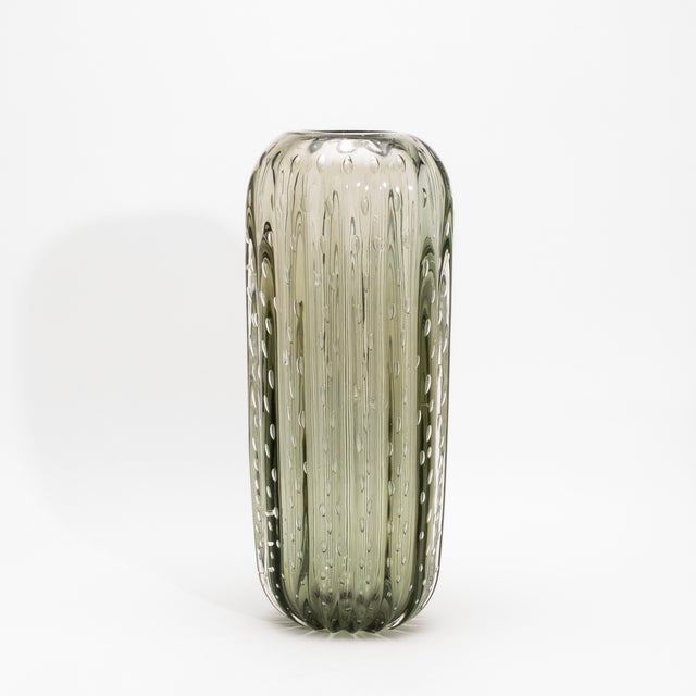 Modern Hand-Blown Murano Cactus Vase in Fern Green With Bubbles Large For Sale - Image 3 of 9