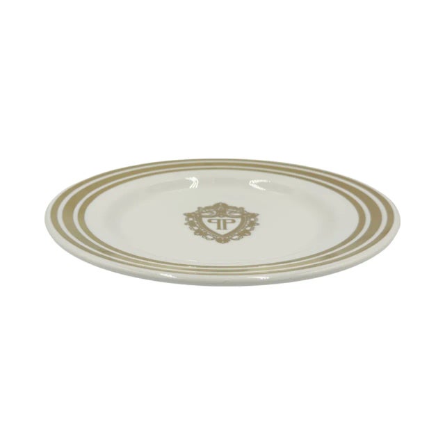 Mid 20th Century Vintage 5-Star the Plaza Hotel New York Nyc Gold Trim Dinner Plate For Sale In Washington DC - Image 6 of 13