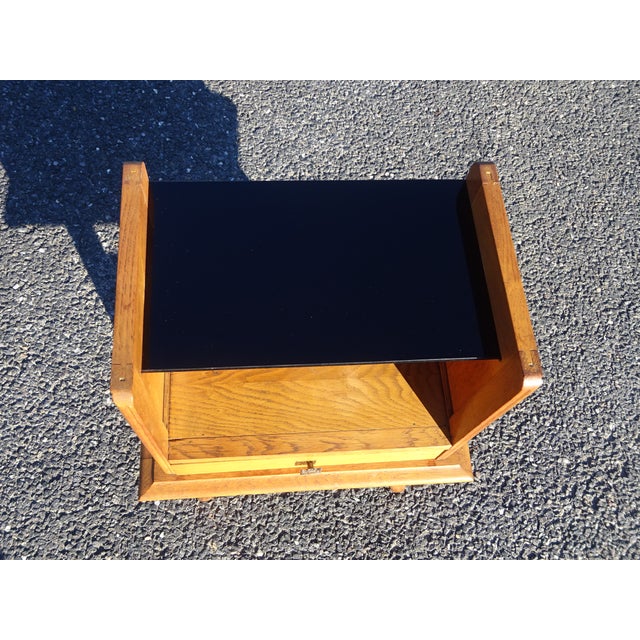 Vintage Bedside Table in Light Oak with Splayed Legs and Black Glass Top, 1960s For Sale - Image 9 of 18