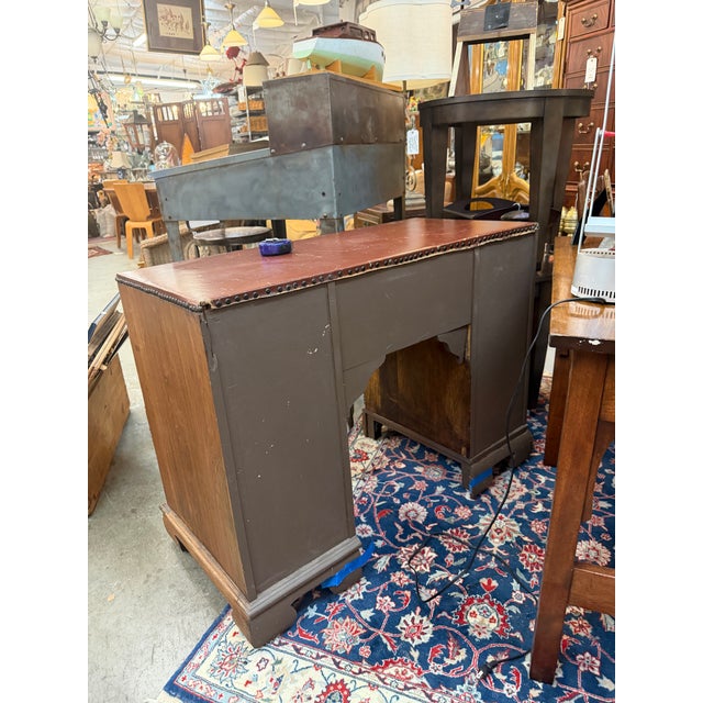Mid-Century Western Campaign Leather-Clad Horseshoe Desk For Sale - Image 9 of 9