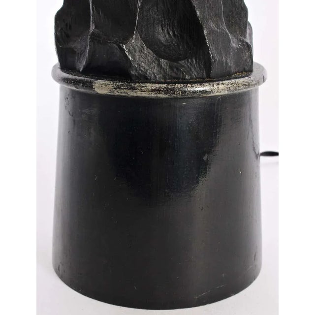 James Mont 1950s James Mont Carved Black Ebonized Wood Table Lamp For Sale - Image 4 of 13