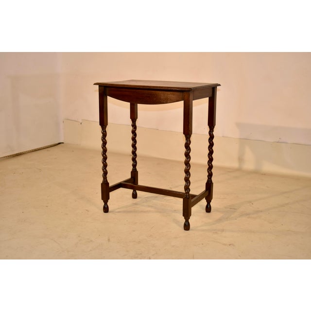 1900 - 1909 Circa 1900 Edwardian Oak Side Table From England For Sale - Image 5 of 11