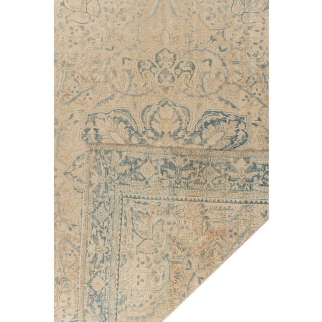 Vintage Circa 1940 Ivory Heriz Hand Knotted Rug, 9ft 11in X 13ft 9in For Sale - Image 10 of 12