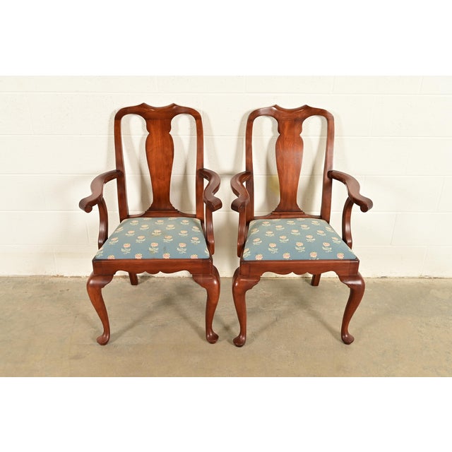 An outstanding pair of Queen Anne or Georgian style armchairs or dining captain chairs By Henkel Harris USA, Circa 1970s...