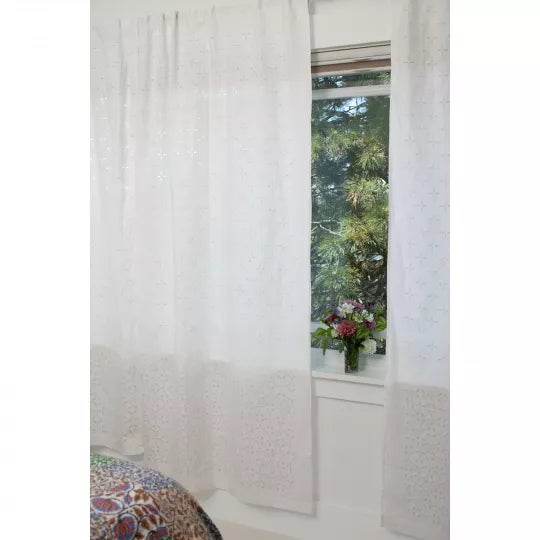 Our top selling applique curtains breed tranquility while displaying the ancient art of applying decorative fabric shapes...