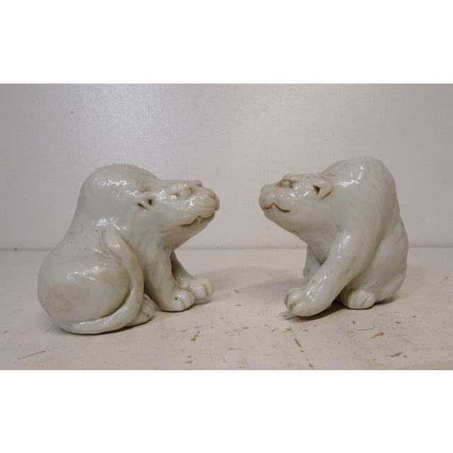 Small Antique Meiji Japanese Hirado Ware Porcelain Tigers, 1890s, Set of 2 For Sale - Image 3 of 7