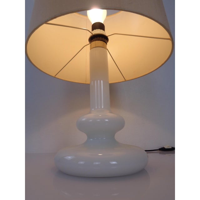 Plaza Opal Glass Table Lamp from Hsin-Lung Lin for Holmegaard Glasværk, Sweden, 1970s For Sale - Image 12 of 18