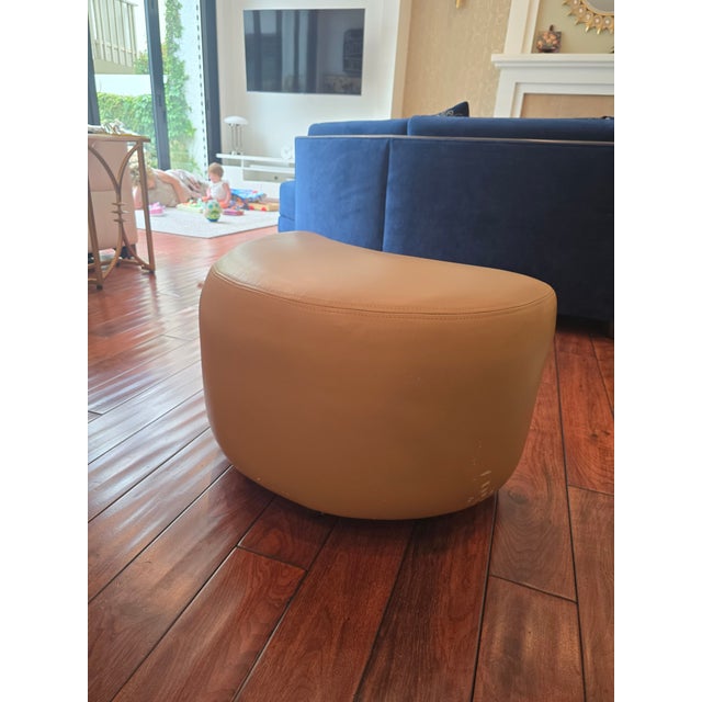 Set of 4 Vintage Tan Leather Lounge Chairs With Matching Ottomans Attributed to Vladimir Kagan For Sale - Image 10 of 15