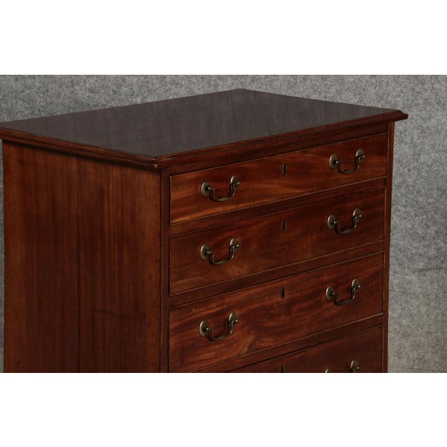 Small English Chest of Drawers, Late 19th Century For Sale - Image 13 of 18