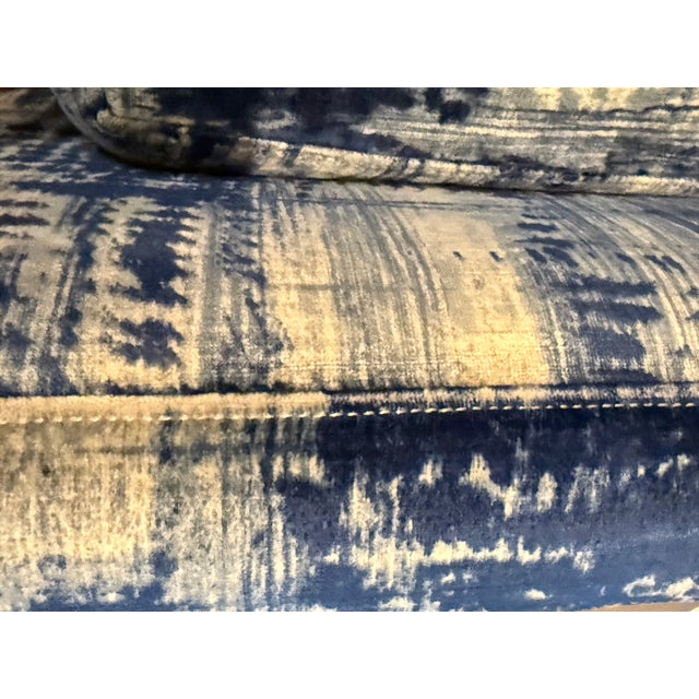 Blue Blue and White Graphic Lee Industries Swivel Recliner For Sale - Image 8 of 9