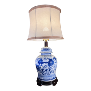 Vintage Porcelain Handpainted Blue and White Chinese Chinoiserie Ginger Jar Lamp