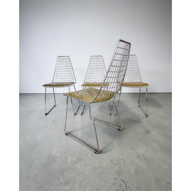 Bauhaus Designer Chairs in Hand-Decorated Leather and Steel, 1970s, Set of 4 For Sale - Image 3 of 18