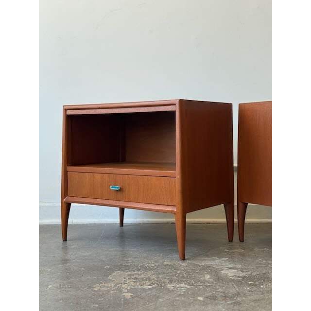 Vintage Pair of Mt. Airy Nightstands by Raymond Sobota For Sale - Image 15 of 15