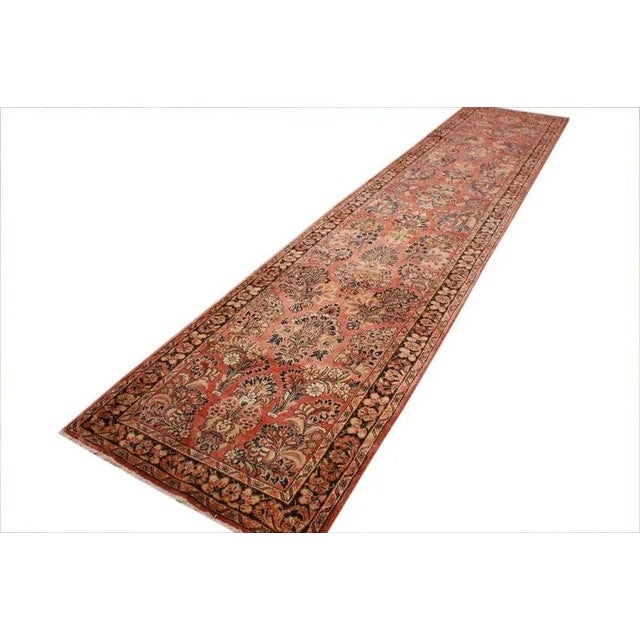 Middle Eastern Sarough Floral Pattern Rug For Sale - Image 9 of 10