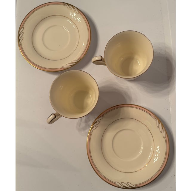 1980s Oscar De La Renta “Hospitality Peach” Ivory Demitasse Cups & Saucers – Set of 2 For Sale In Houston - Image 6 of 11