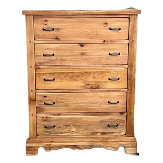 Mid 20th Century Lea Industries Knotty Pine Chest of Drawers For Sale
