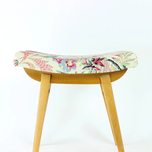 Wood Mid-Century Stool in Oak & Linen from Ton, Former Czechoslovakia, 1960s For Sale - Image 7 of 9