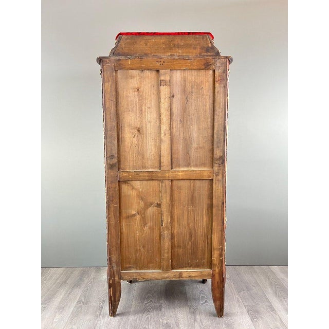 19th Century Louis XV Style Display Cabinet For Sale - Image 9 of 13