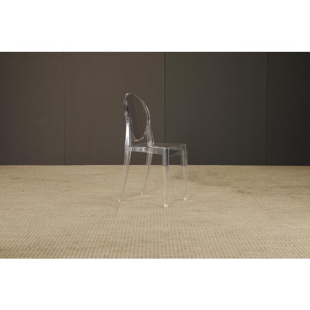 Kartell Victoria Ghost Chairs Clear Philippe Starck Acrylic Dining Chairs - Set of 5 (New Old Stock) For Sale - Image 13 of 16