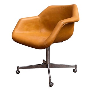 Mid-Century Modern Armchair in Leather and Metal, Jorge Zalszupin, 1960s For Sale
