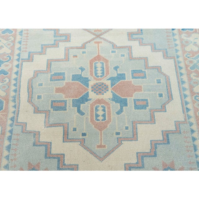 Turkish Vintage Rug 2'8" x 4'4" #21316 For Sale - Image 4 of 8