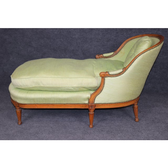 French French Louis XVI Style Chaise Lounge Daybed Recamier Circa 1930 For Sale - Image 3 of 13