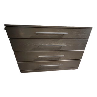 Raymond Loewy for Mengel Permanized 4-Drawer Dresser — Original Unaltered Condition, C. 1950s For Sale