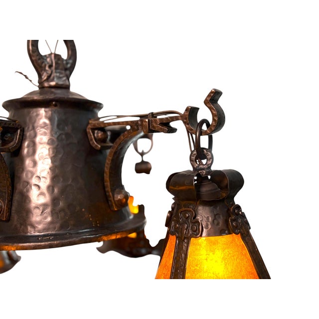 Metal 1910s Arts and Crafts 5 Light With Four Lanterns and Mica Dome Bottom Light For Sale - Image 7 of 16