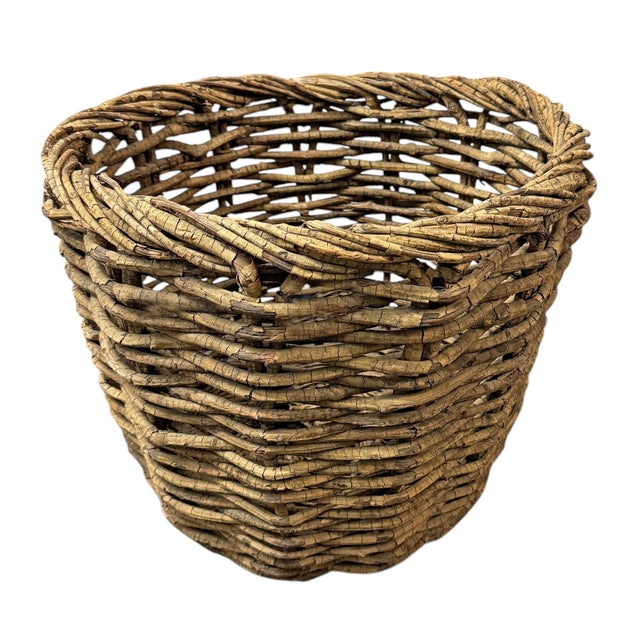20th Century American Hand-Woven Birch Basket For Sale - Image 4 of 12