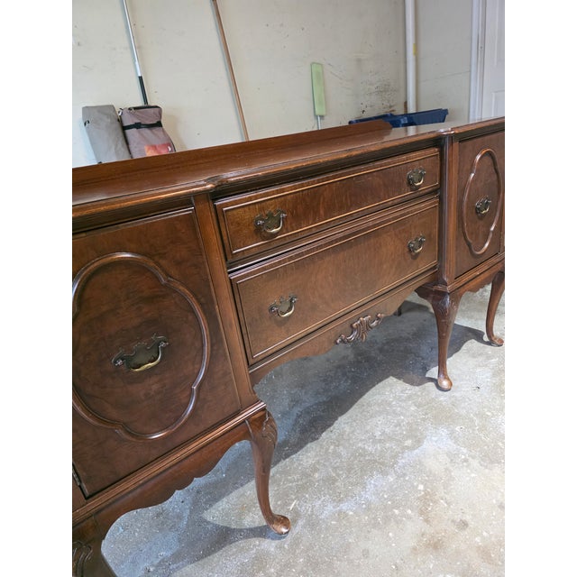 Queen Anne Walnut Queen Anne-Style Sideboard Buffet, Circa 1930s For Sale - Image 3 of 6