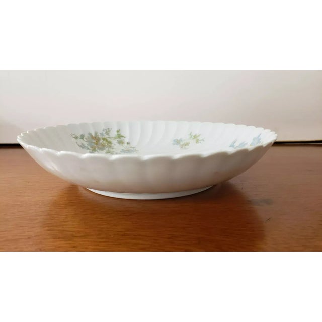 Haviland & Co. 1980s Haviland Limoges Serving Bowl, Made in France For Sale - Image 4 of 6