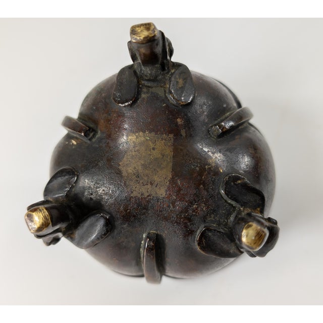 19th Century Chinese Bronze Incense Burner Censer With Carved Lid For Sale - Image 10 of 16