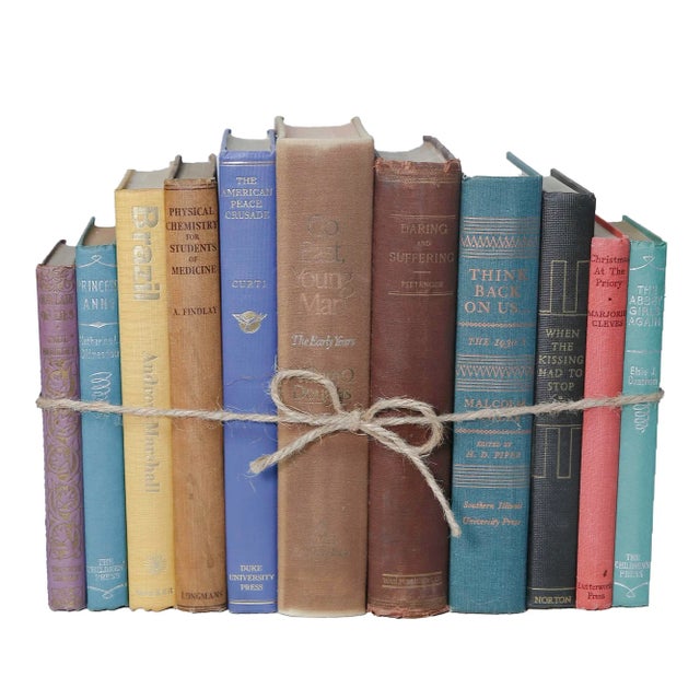 Mid-Century Modern Decorative Books - Vintage Mix Books - 1 Foot of Books For Sale - Image 3 of 3