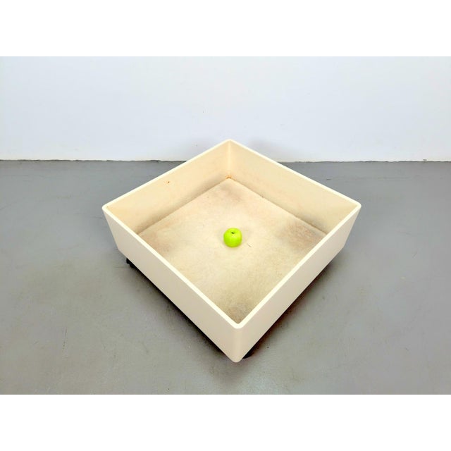 Plastic Vintage Space Age Planter on Wheels from Bauform / Wohnform, Germany, 1970s For Sale - Image 7 of 9