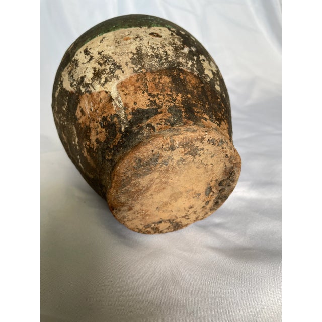 Mid-Early 20th Century Mediterranean Olive Oil Jug For Sale - Image 4 of 10