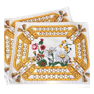 Rare vintage Hermes Paris placemats from 1979 // set of 6 cotton placemats // equestrian motif // horses // collectible luxury homegoods For Sale