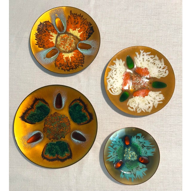 Mid 20th Century Gump's Signed Original Edwards Star Copper & Enamel Plates - 18 Piece Set For Sale - Image 11 of 12