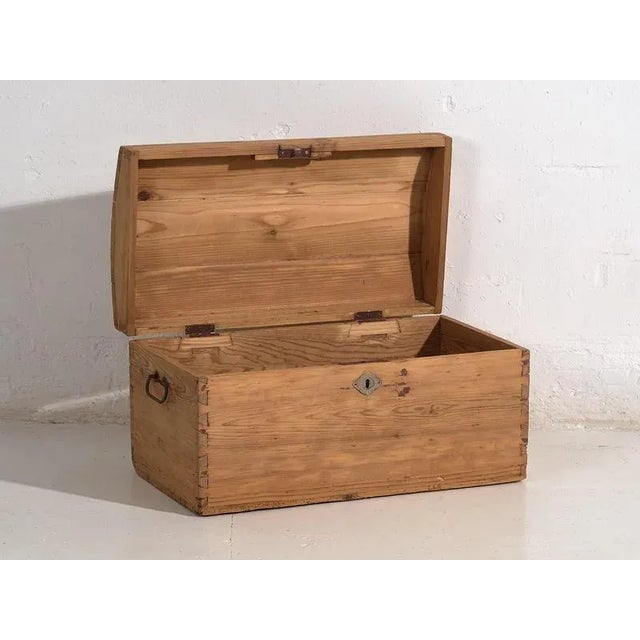 Rustic Small Antique Travel Chest, 1900s For Sale - Image 3 of 8