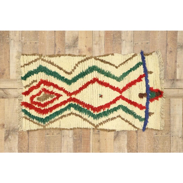 Beige Vintage Berber Moroccan Azilal Rug - 02'06 X 04'05 For Sale - Image 8 of 9