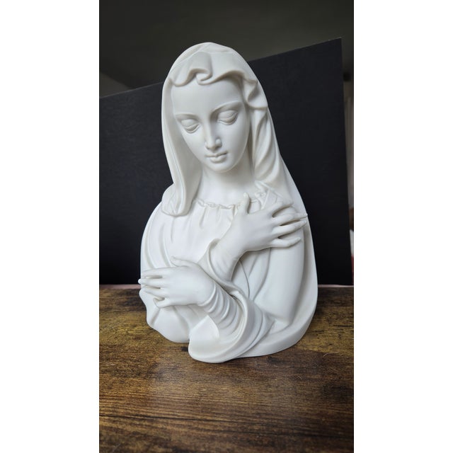 1950s Mid 20th Century Edward Marshall Boehm Bisque Porcelain Madonna Bust For Sale - Image 5 of 16