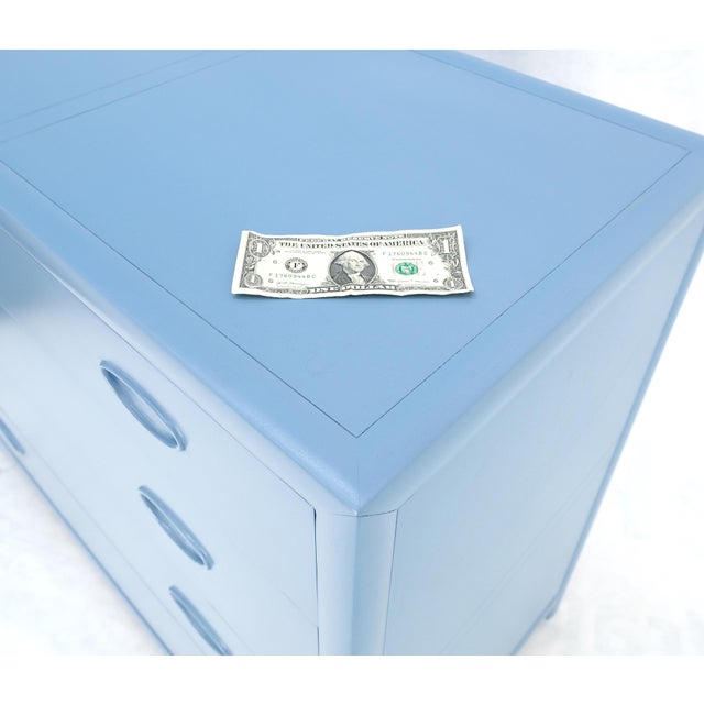 Mid 20th Century Pair Michael Taylor For Baker Light Grey Blue 4 Drawer Dressers Bachelor Chests For Sale - Image 5 of 13