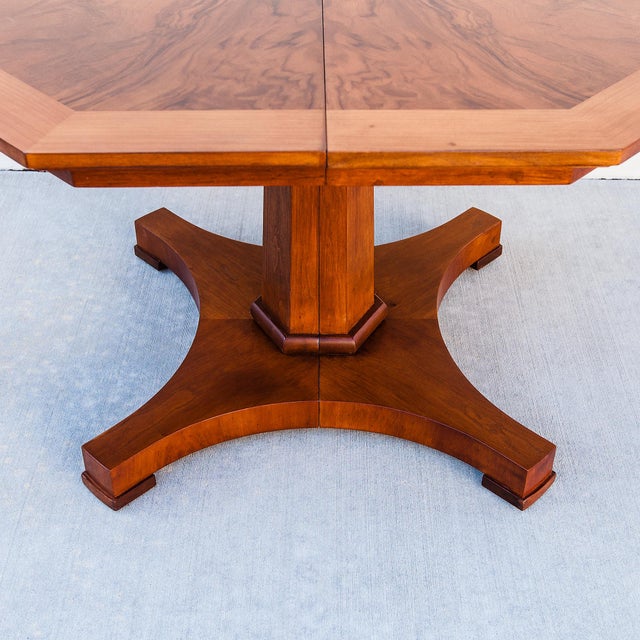 1980s 1980s Restored Walnut Burl Expandable Dining Table on Pedestal Base by Baker For Sale - Image 5 of 15