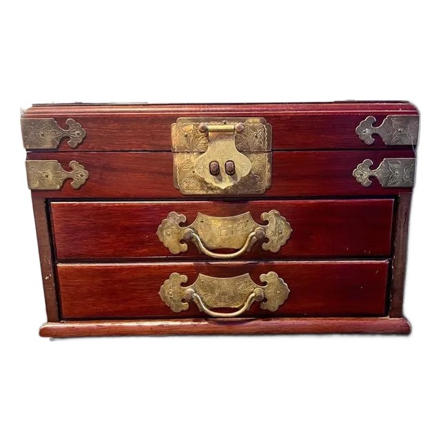 Vintage Chinese Chinoiserie Oriental Rosewood & Brass Jewelry Box, Silk Lining For Sale