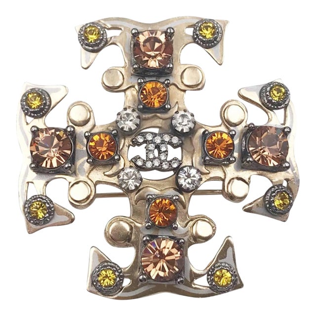 Chanel Gold CC Peach Orange Mustard Crystal Gothic Cross Brooch Pendant For Sale