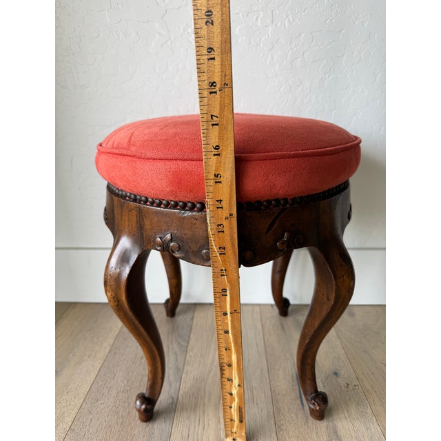 1940s Vintage Baker Furniture Louis XV Style Carved Walnut Vanity Stool For Sale - Image 5 of 9