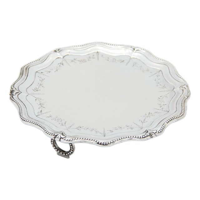 Silver Tray with Pearly Reliefs on the Rim For Sale